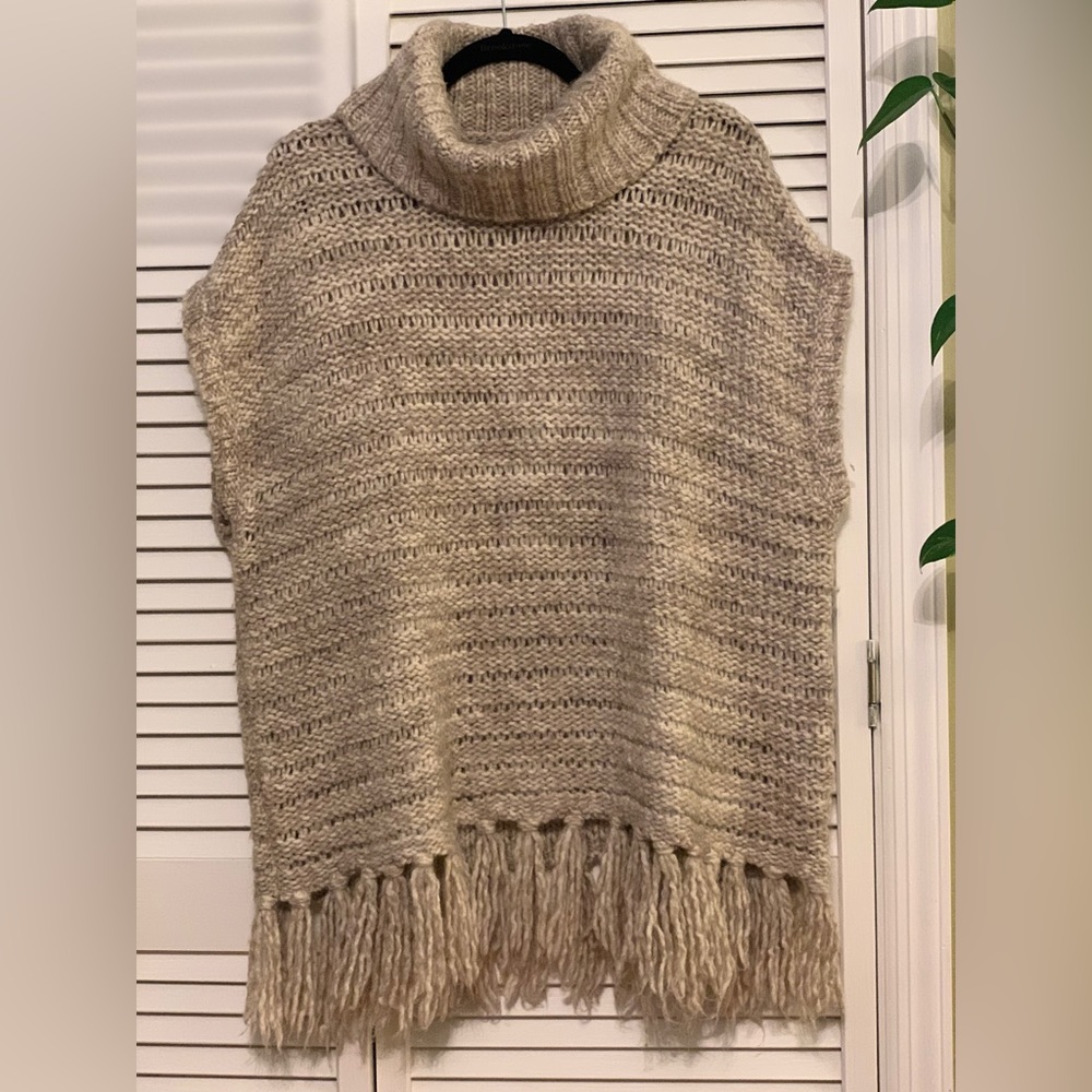 Pure DKNY Wool Alpaca Blend Sleeveless Turtle Neck Sweater